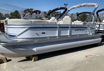 2025 Starcraft SLS 3 White/Blue Boat